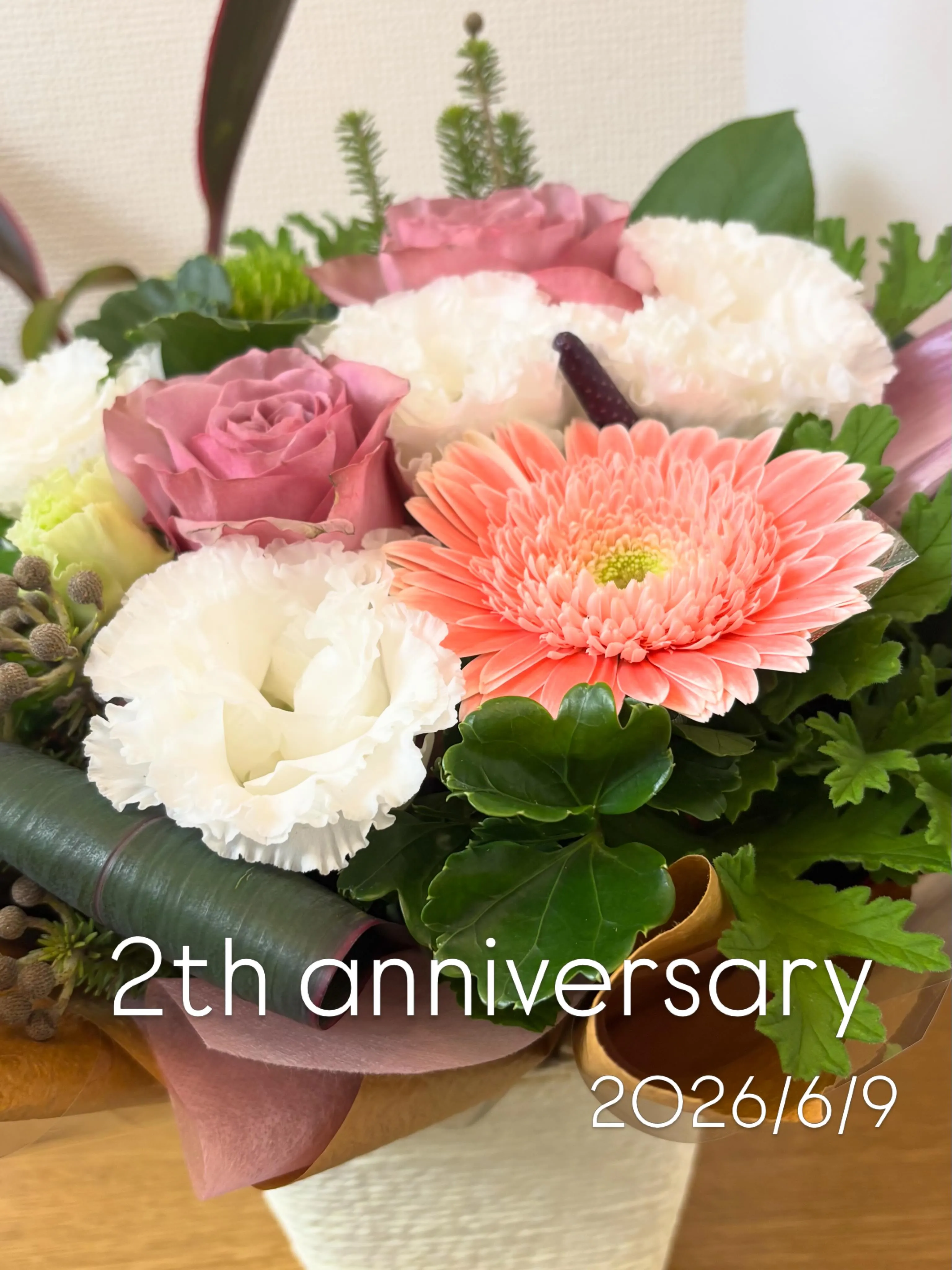 \🎀おかげさまでROSALYは2周年を迎えました🎀/